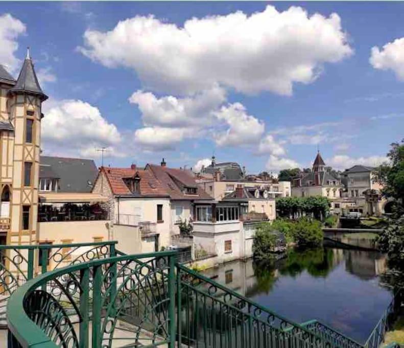 Charmant Studio Vierzon Extérieur photo